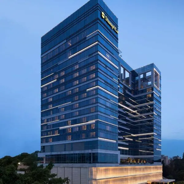 シャングリラ ホテル バンガロール（Shangri-La Bengaluru）、バンガロールのホテル
