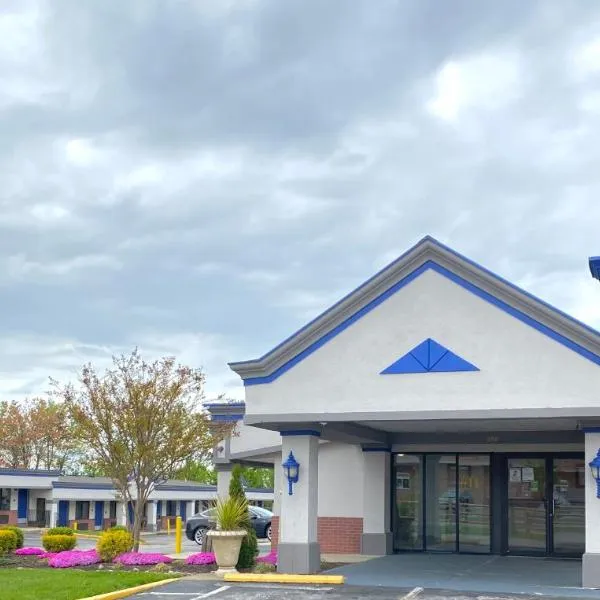 Travelodge by Wyndham Laurel Ft Meade Near NSA、ローレルのホテル