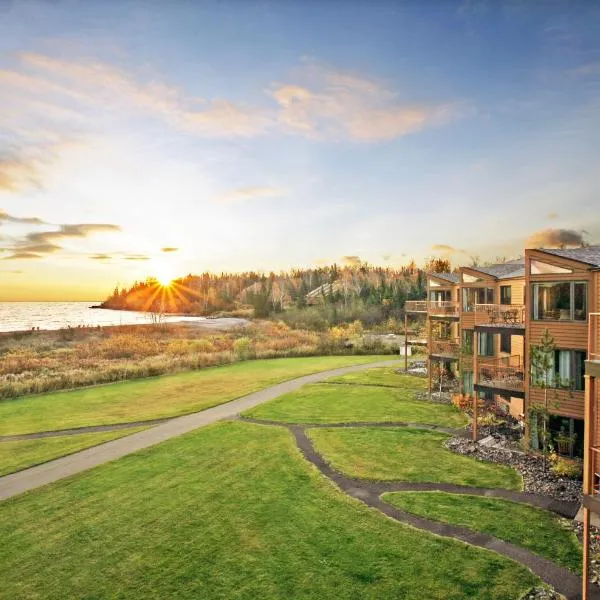 Superior Shores Resort, hotel v destinaci Two Harbors