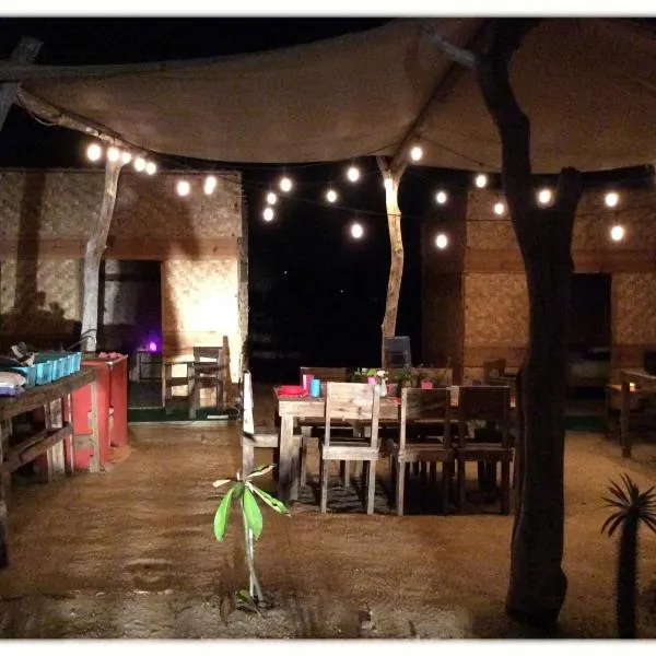Camp - Santos Cabana Fabricio, hotel in Todos Santos