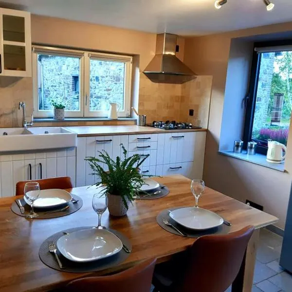 Le Clos du Cerf - Le Sous-bois: Stoumont şehrinde bir otel