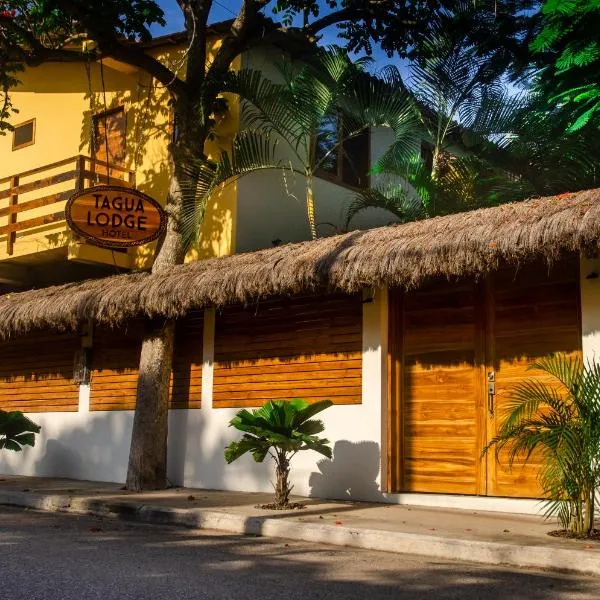 Tagualodge Hostel Manglaralto, hotel em Palmar