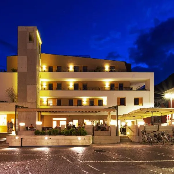 Kleinkunsthotel, hotel in Senales