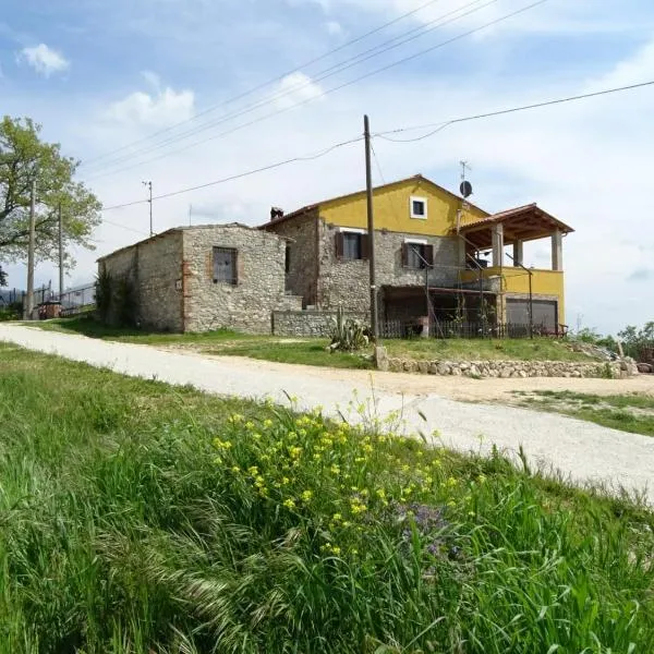 Giardino casa Selciata, hotel v destinaci Calvi dellʼ Umbria