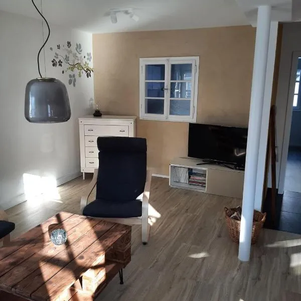 Gemütlichkeit über der Weinrebe- 3Zi. Zi. Fewo., hotel i Stetten