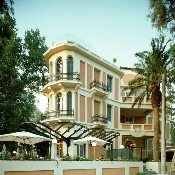 The Kefalari Suites, hotel di Drosia