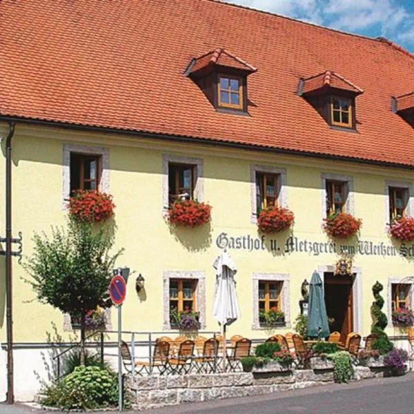 Gasthof Weißer Schwan, hotel en Erbendorf