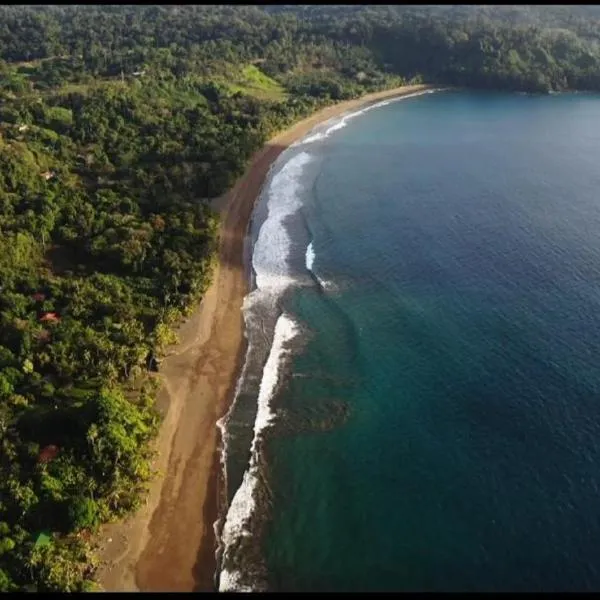 Life for Life Hostel Drake Bay Home of Sea Turtle Marine Conservation Project Osa Peninsula near San Josecito Beach, hotel a Bahía Drake