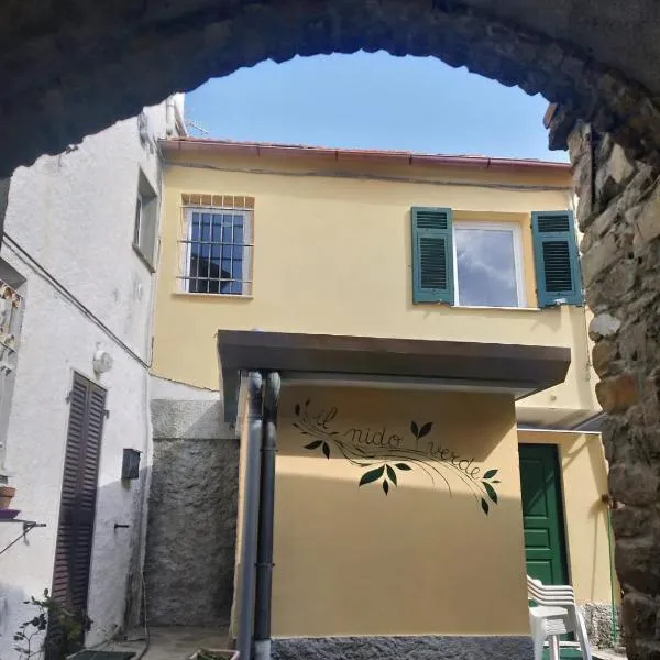 IL NIDO VERDE, hotel v destinaci Groppo