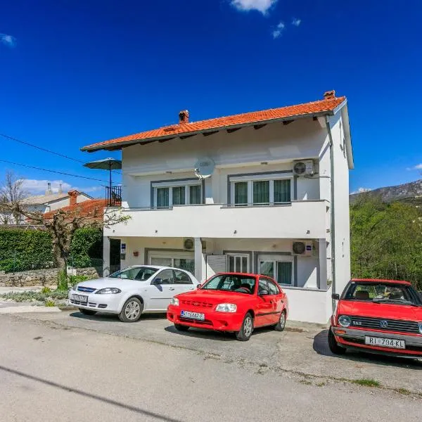 Apartments Ratko, hotel in Jadranovo