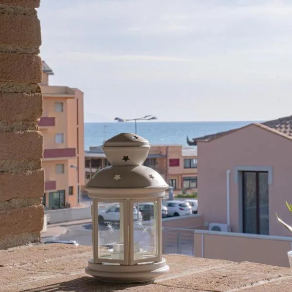 Casa MYCONIS 68Mq a due passi dal Mare di San Vincenzo, hótel í San Vincenzo