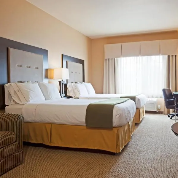 Holiday Inn Express Hotel & Suites Eau Claire North, an IHG Hotel, hotel in Cadott