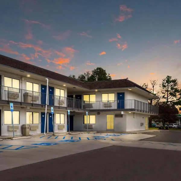 Motel 6-Sandston, VA - Richmond, Va、サンドストンのホテル