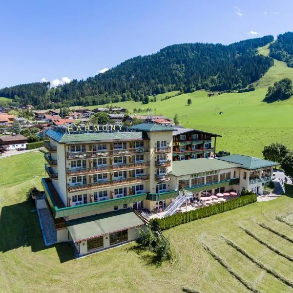 Hotel Harfenwirt, hotel v destinácii Niederau