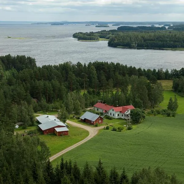 Karvisen Kissanpäivät Joensuun lähellä, hótel í Oravisalo