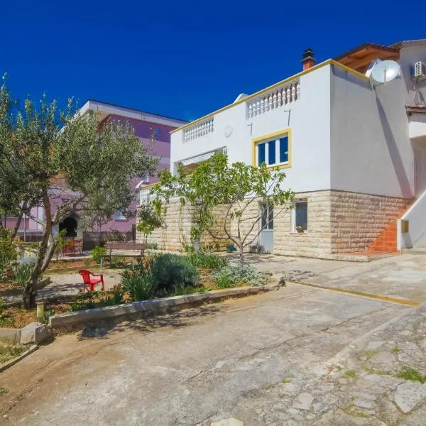 Apartmani Horvat, hotel di Jezera