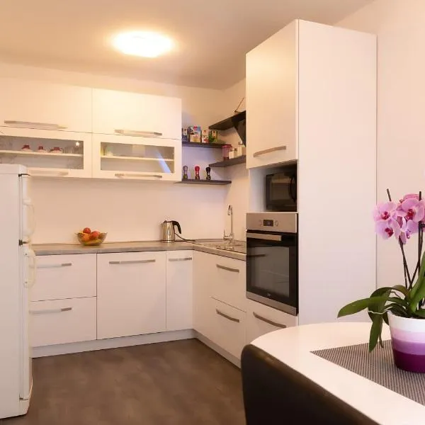 Apartman MELANI, hotel v destinaci Slunj