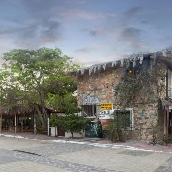 M a r e a V i v a - Z i p o l i t e -, hotel in Zipolite