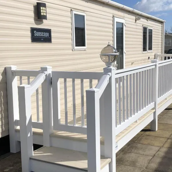 Tref y Clawdd, hotel in Felixstowe