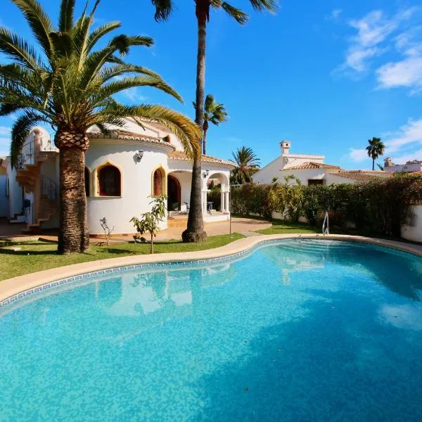 Els Poblets DB by CARLOSFERIEN, hotel i Els Poblets