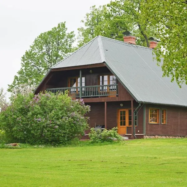 Brivdienu maja Ūtkas, hotel a Aloja