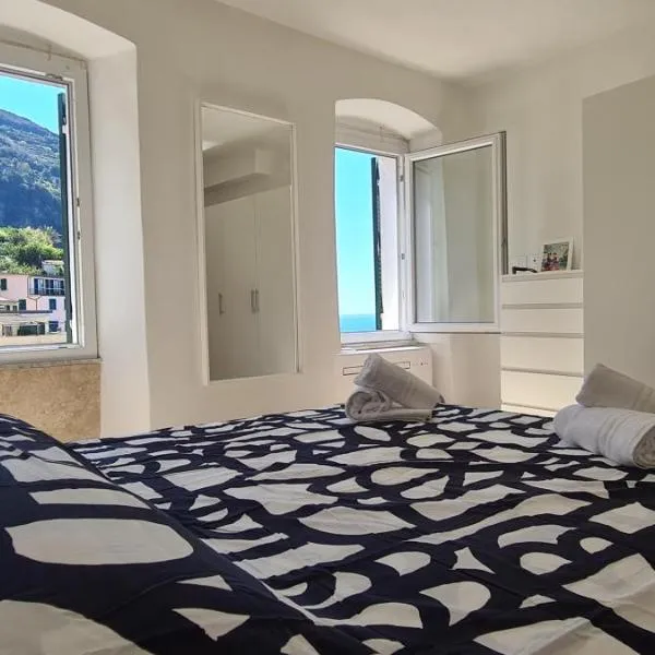 House of Mitì - HOMY 5 TERRE RIOMAGGIORE, hotel in Riomaggiore