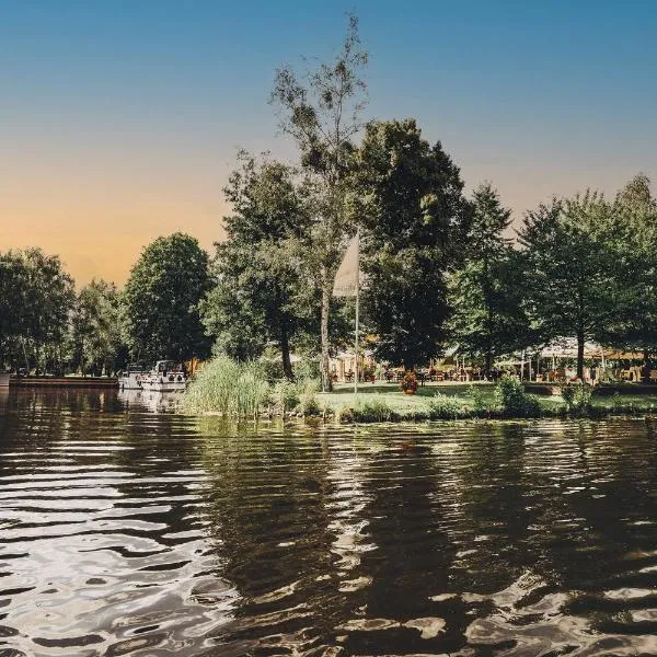 Pension Alter Hafen, hotel v destinaci Zehdenick