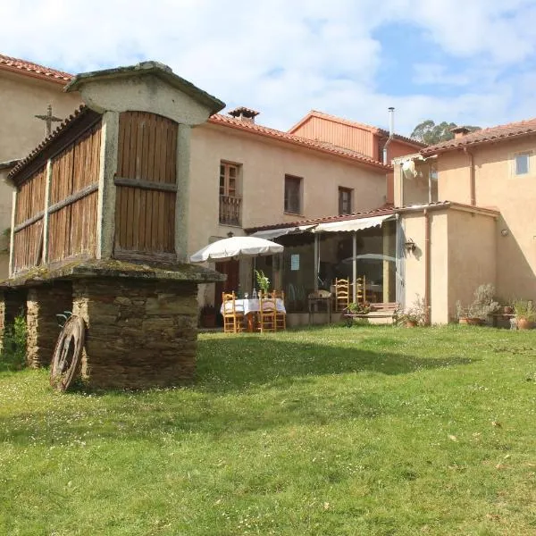 Casa Pousadoira, hotel v destinácii Miño
