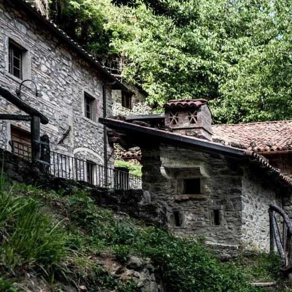 Mulini di Verrucole, hotel v destinaci Naggio