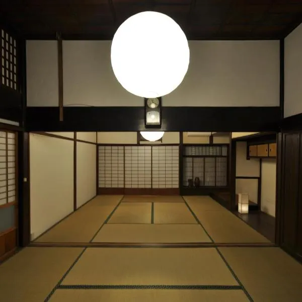 日向美々津の宿_Hyuga Mimitsu INN، فندق في Hyuga