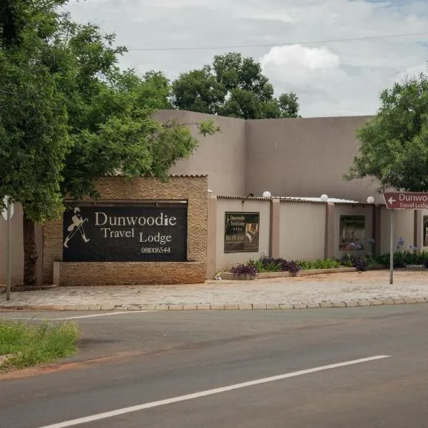 Dunwoodie Travel Lodge, hotel di Pretoria
