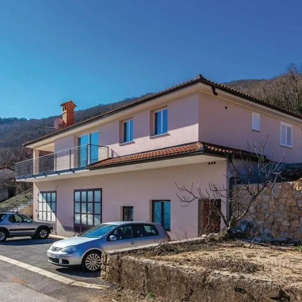 Apartment Martina, hotel in Brseč