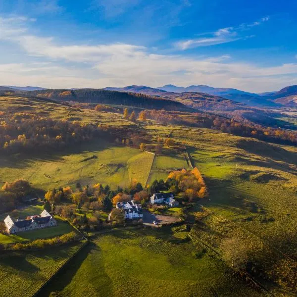 Errichel House and Cottages, hotel en Aberfeldy