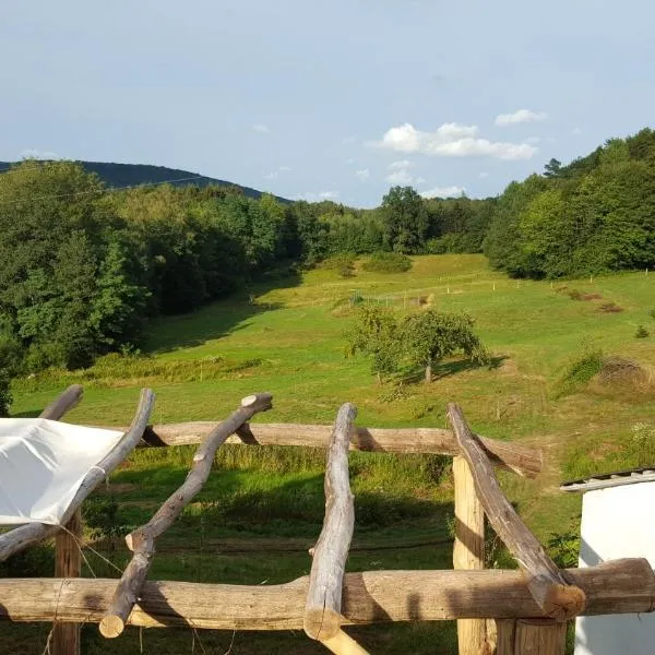 CŒUR VERT ökologisch mit viel Ambiente für Seelen-Wellness, hotell i Ronchamp