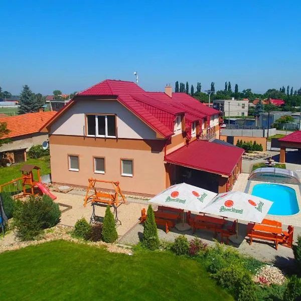 Penzión ONE, khách sạn ở Dolný Ohaj