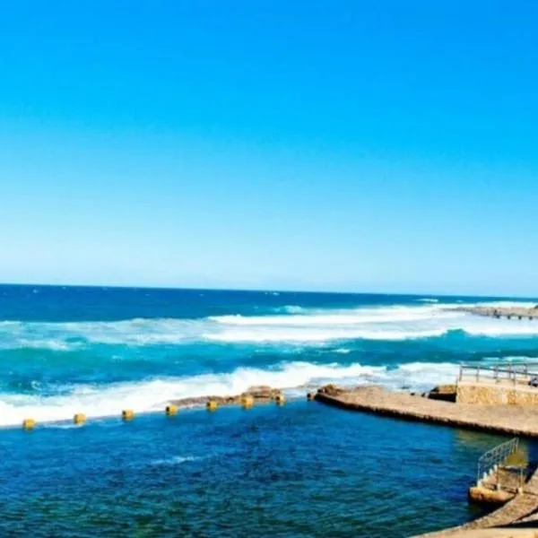Laguna La Crete 216, Beach Front Holiday Apartment, hotel in Margate