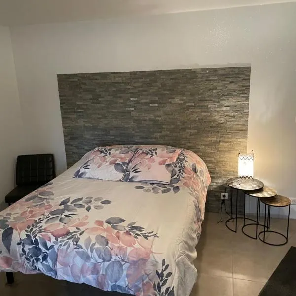 Metris 5 – hotel w mieście Corre