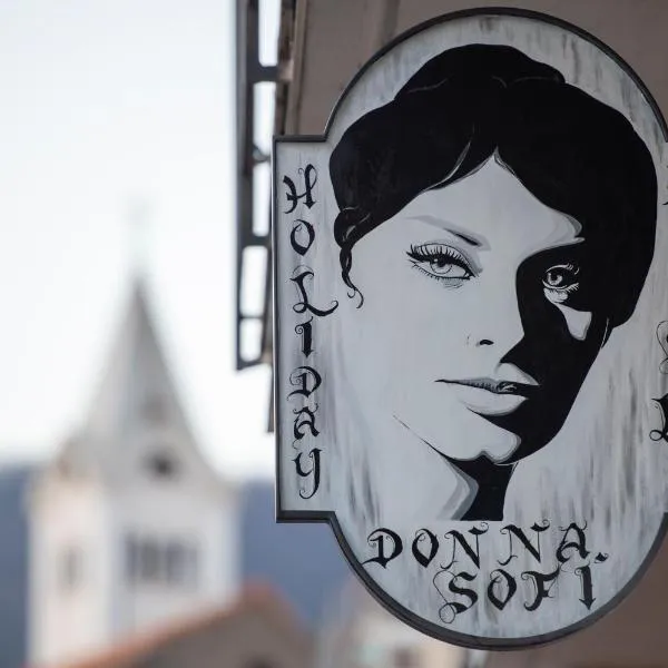 Donna Sofi Holiday House, hotel v destinaci Agerola