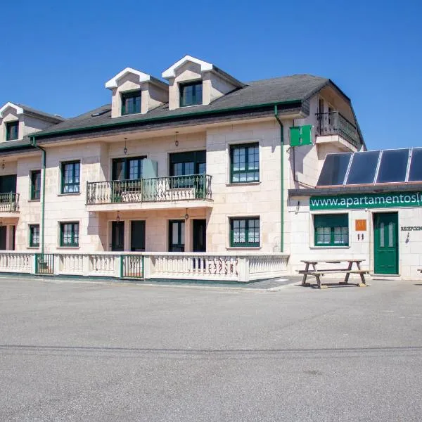 Apartamentos Luarca, hotel in Luarca