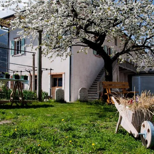 B&B La Fosina, hotel v destinaci Mezzolombardo