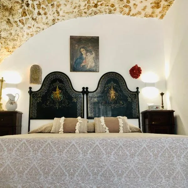Dimora Umberto - Dammuso Suite, hotel v destinaci Noto
