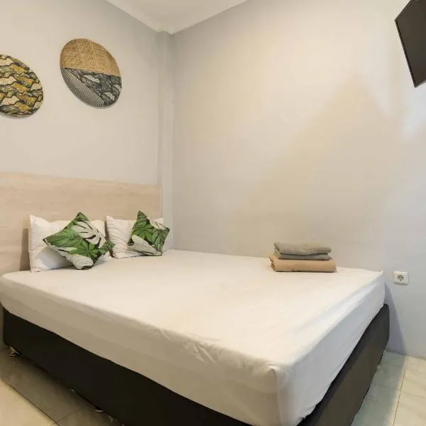 Elite Residence near UIN University, hotel in Kampungutan Dua