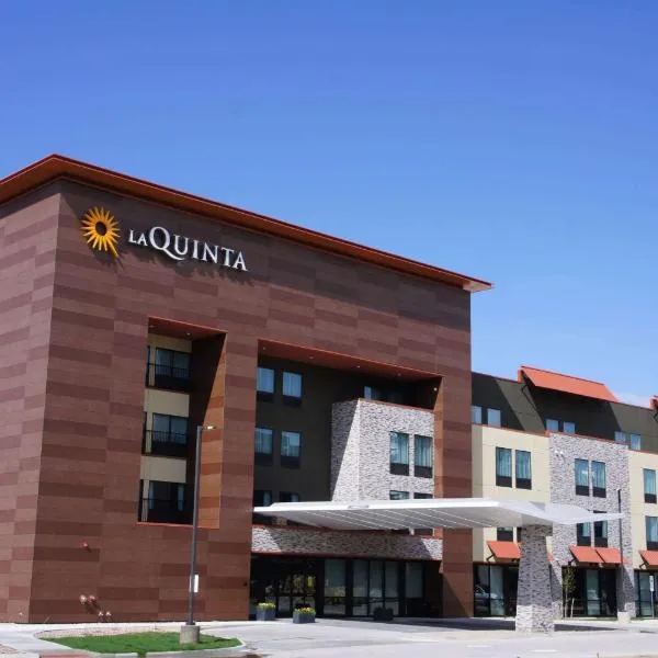 리틀턴에 위치한 호텔 La Quinta Inn & Suites by Wyndham Littleton-Red Rocks