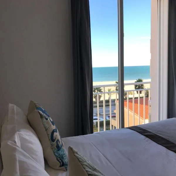 Le Regina Hôtel et restaurant Canet-plage, hotel v destinácii Canet-en-Roussillon
