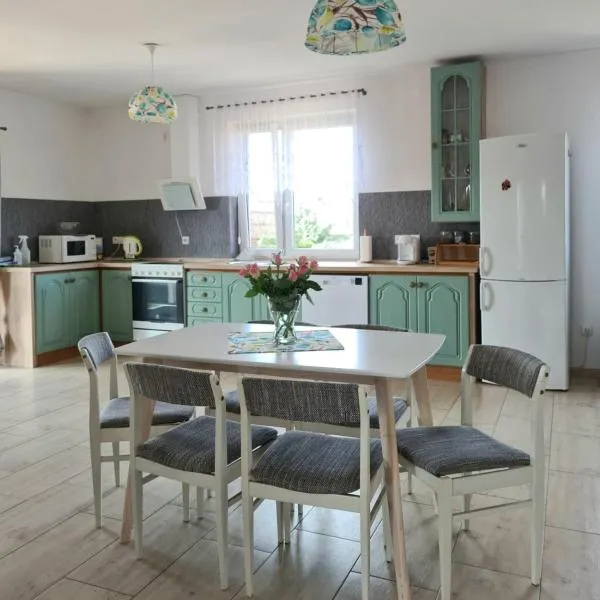 Rodzinny Apartament na Kaszubach, hotelli kohteessa Brusy
