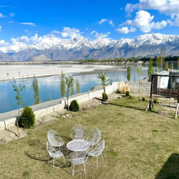 Indus View Hotel Skardu – hotel w mieście Skardu