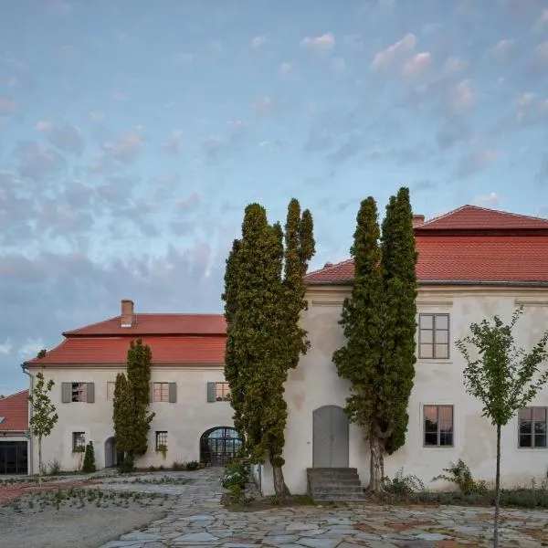 Kocanda Kravsko, hotel in Boskovštejn