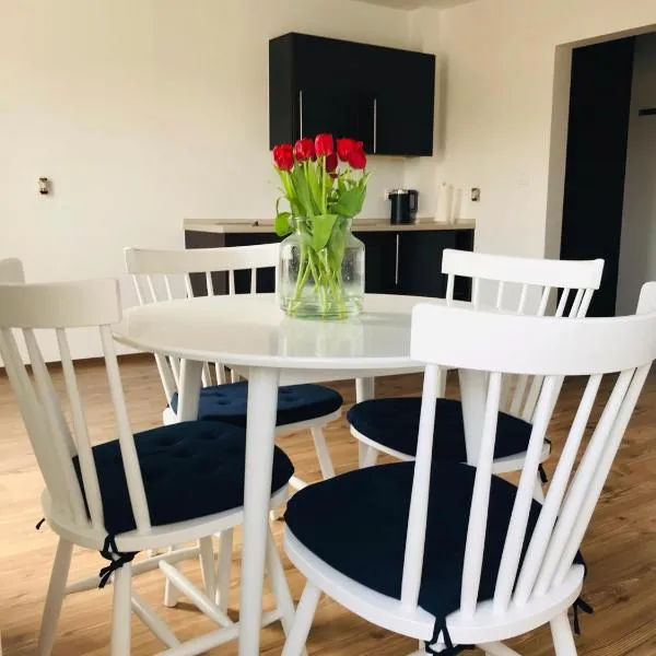 Apartament Marina Mazury, hotel v destinaci Úhořevo