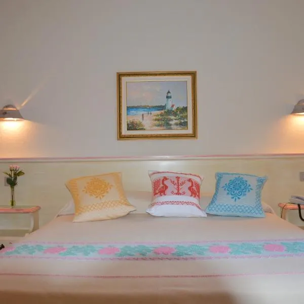 Hotel La Palma, khách sạn ở San Teodoro