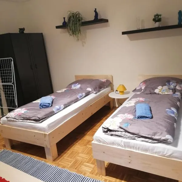 Orsi Szálláshelyek Kecskemét 2, hotel in Kecskemét
